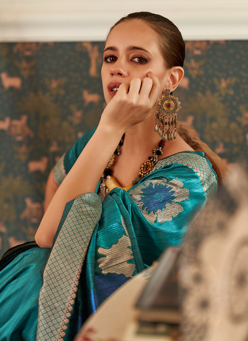 Bollywood on sale saree sale