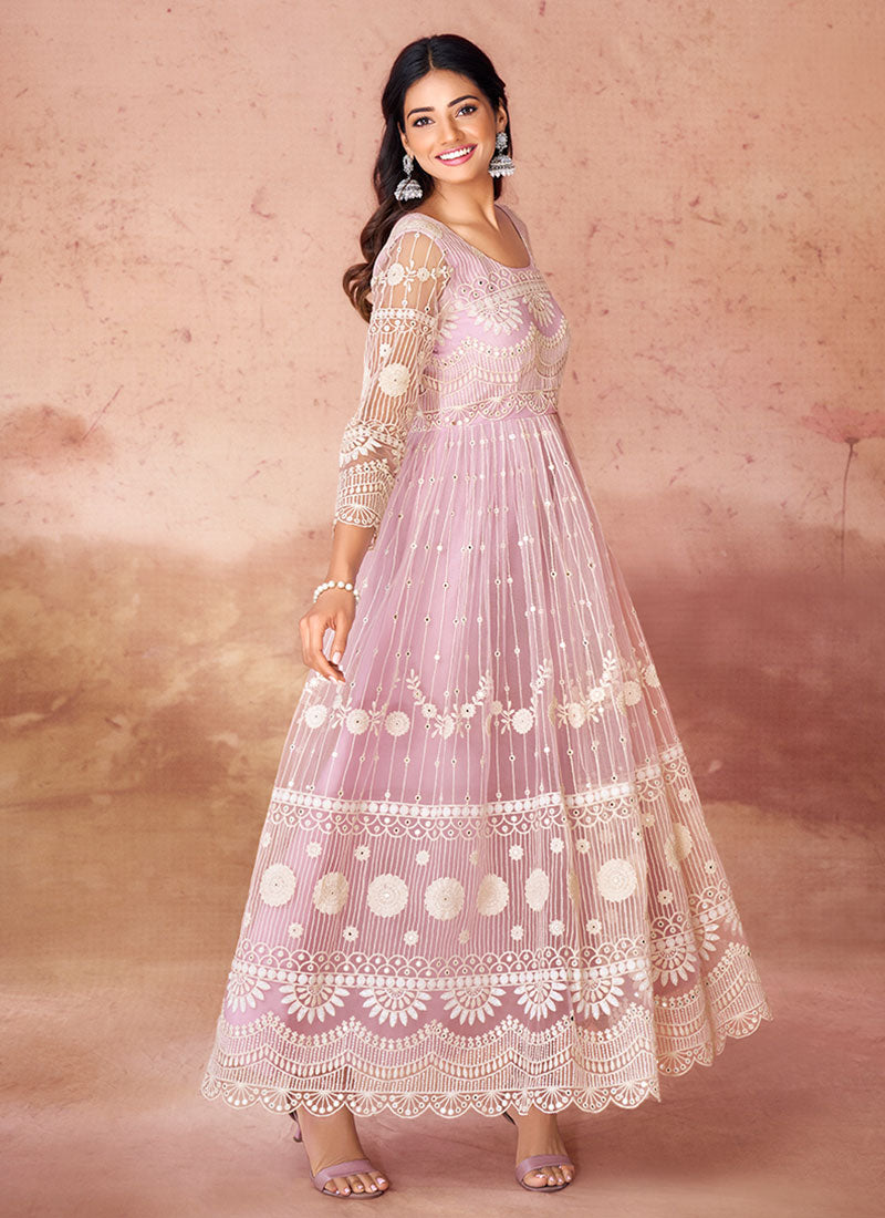 Buy Indian Outfit In USA, UK, Canada, Germany, Australia, Singapore, France With Free Shipping.
