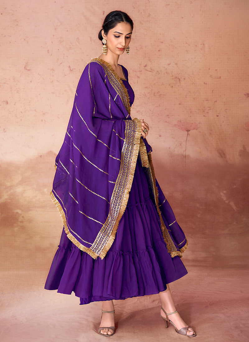 Buy Indian Outfit In USA, UK, Canada, Germany, Australia, Singapore, France With Free Shipping.