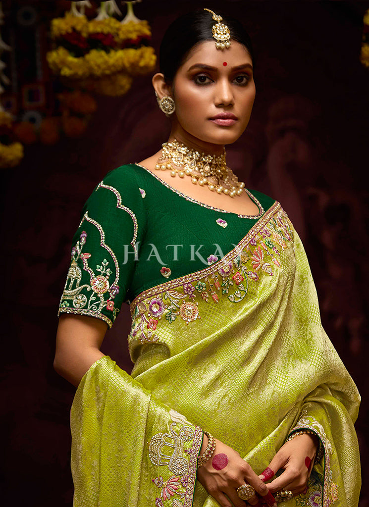 Saree Online - Choose from the unique range of sarees at best price. Shop for saree, wedding saree & more in various fabric options at Hatkay.
