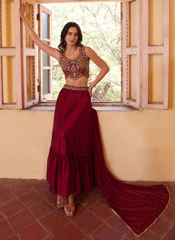 Shop Indian Outfits In USA, UK, Canada, Australia, Germany, France, Singapore, Austria, Dubai, Mauritius With Free Shipping.