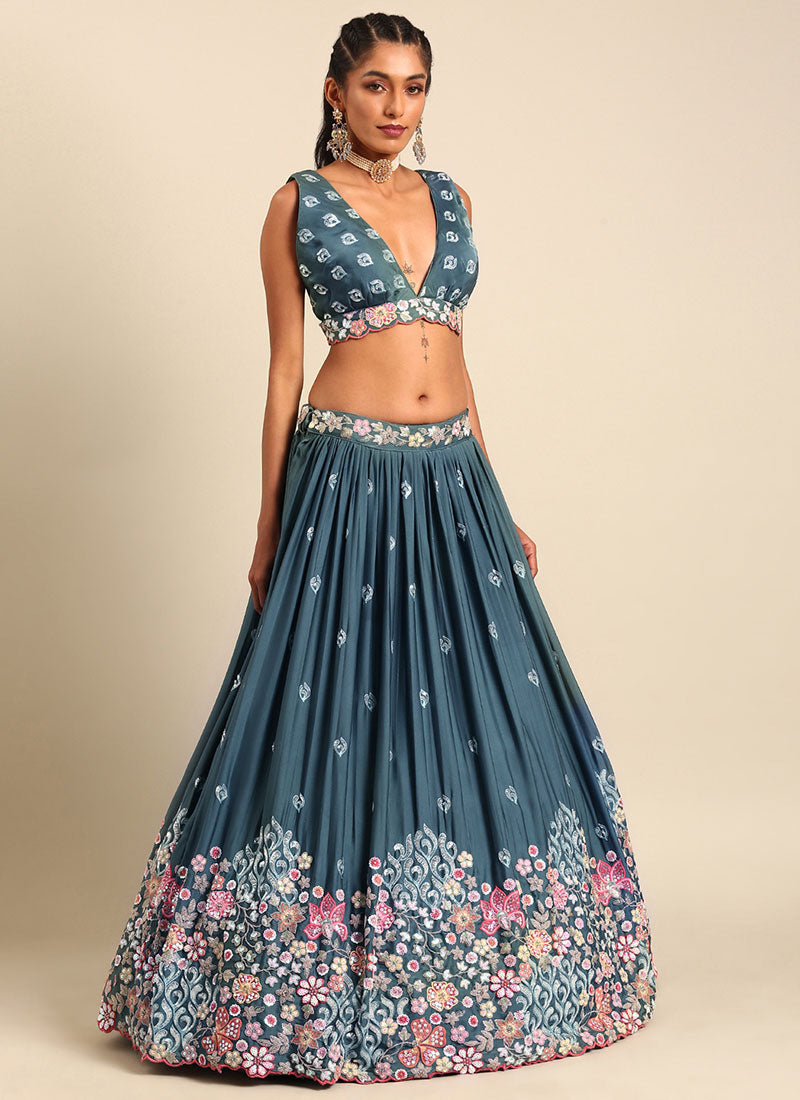 Buy Indian Lehenga In USA, UK, Canada, Germany, Australia With Free Shipping.