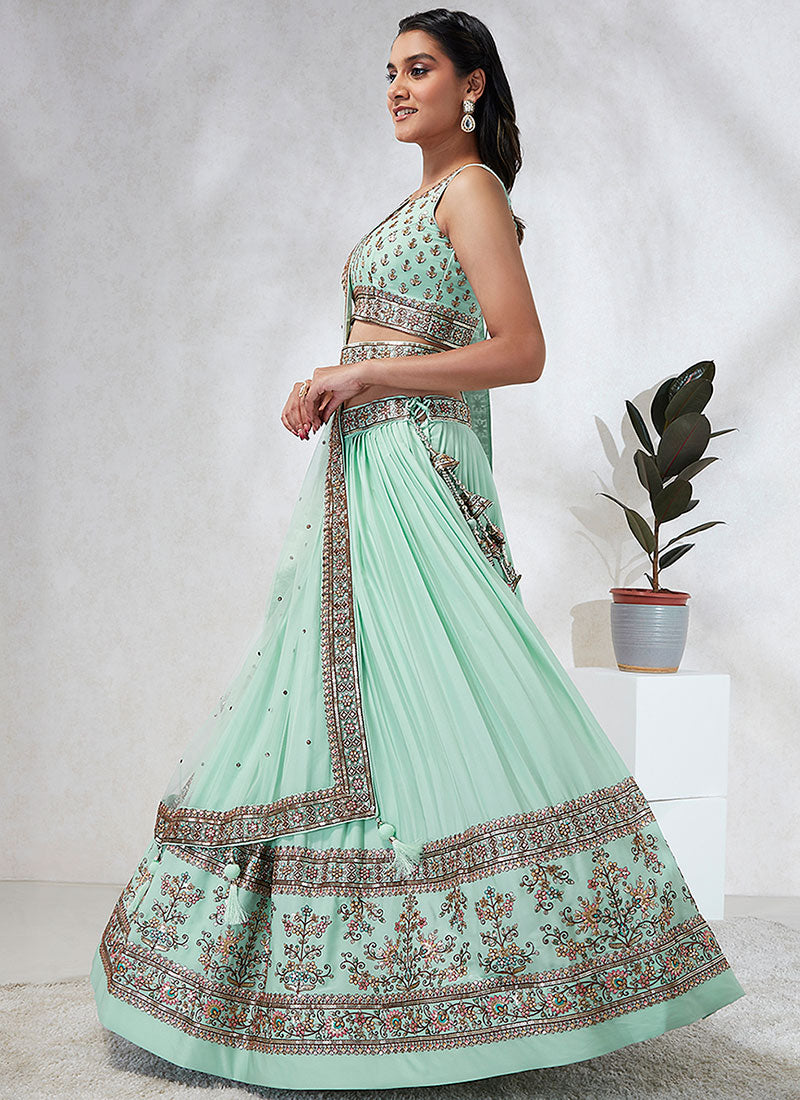Buy Indian Lehenga In USA, UK, Canada, Germany, Australia With Free Shipping.