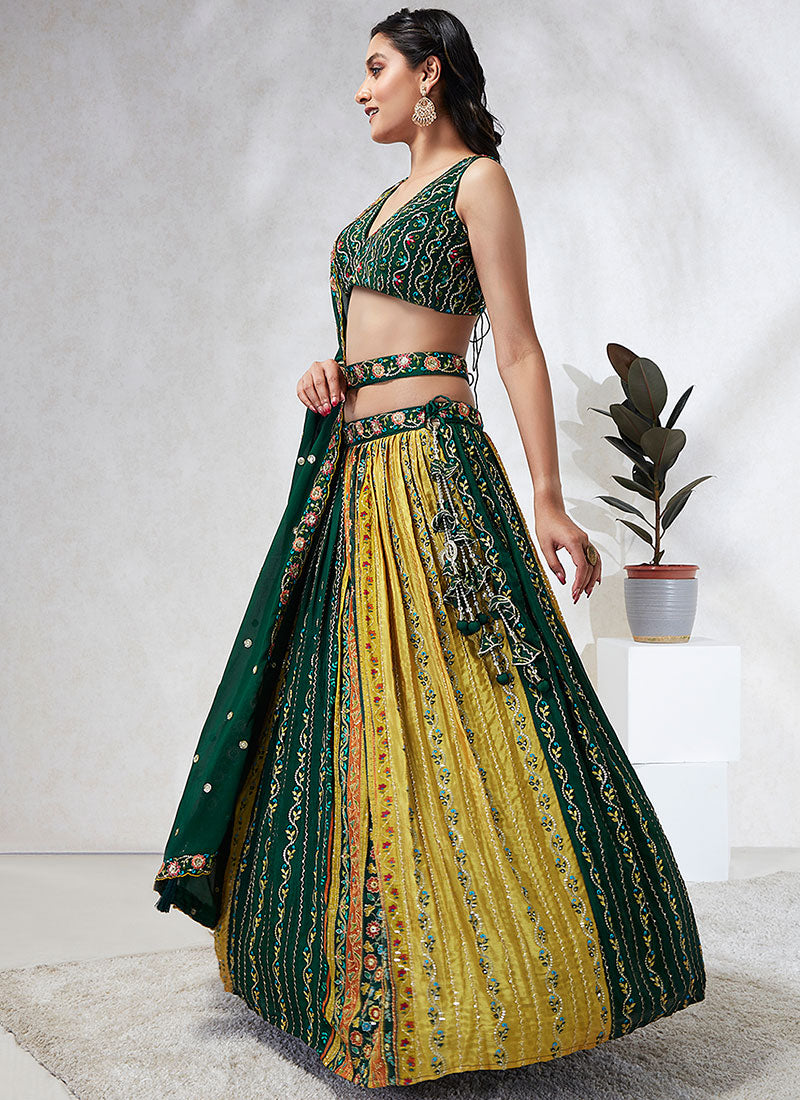 Buy Indian Lehenga In USA, UK, Canada, Germany, Australia With Free Shipping.