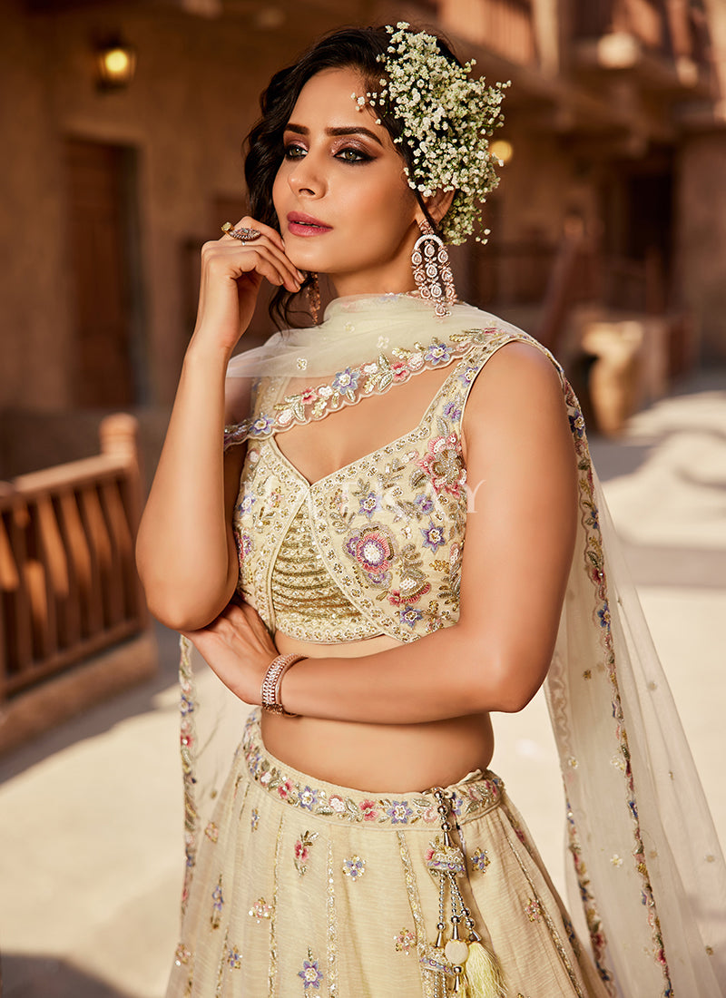 Buy Lehenga Choli 