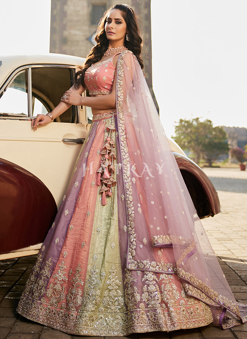 Buy Indian Lehenga In USA, UK, Canada, Germany, Australia With Free Shipping.