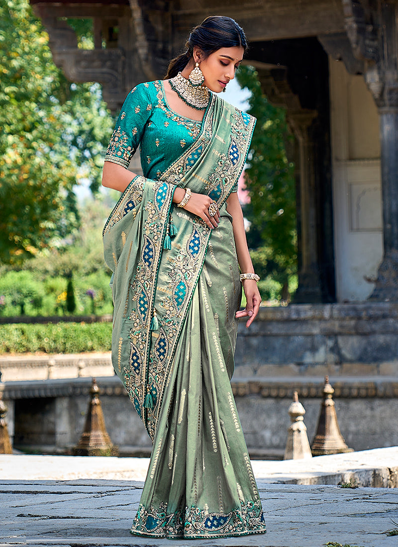 Sarees & Blouses for Women - Shop from a wide range of trendy women sarees and stitched blouses online in different fabrics and patterns at Hatkay.