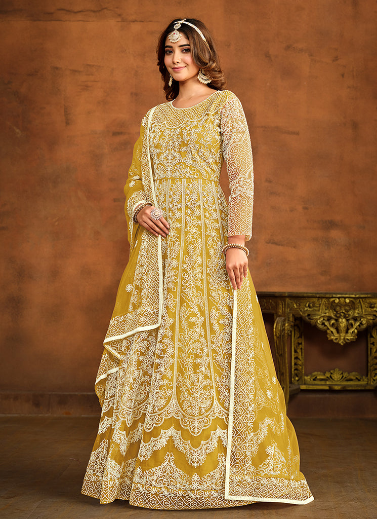 Shop Indian Clothing In USA, UK, Canada, Germany, Mauritius, Singapore With Free Shipping Worldwide.