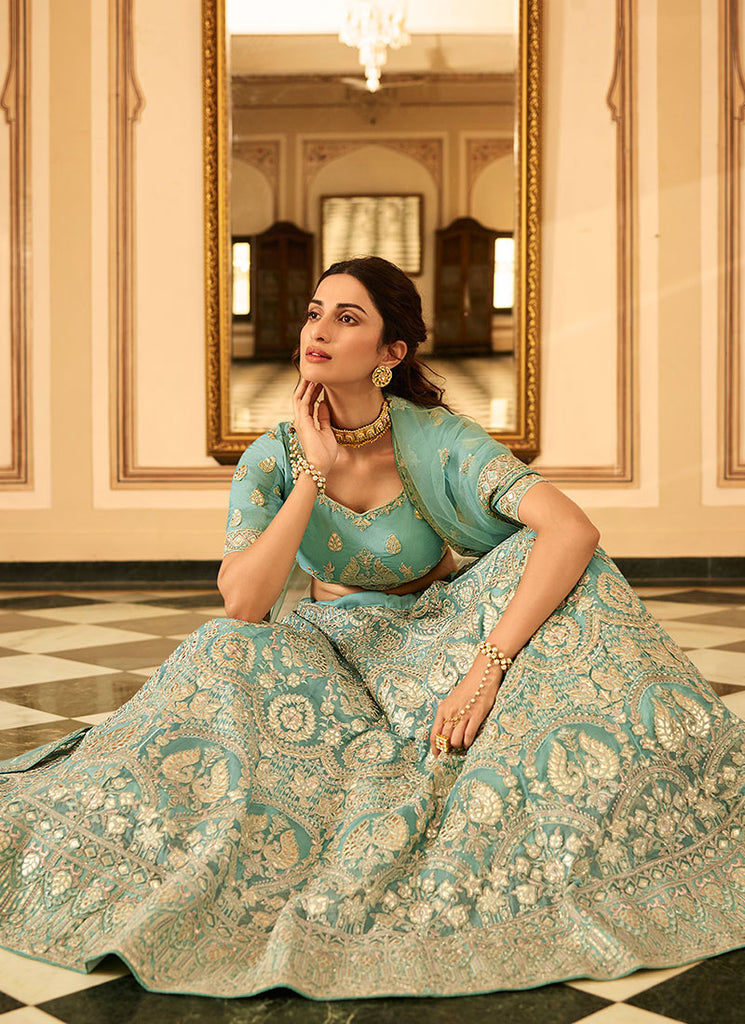 Buy Indian Lehengas In UK, USA, Canada, Germany, Australia, Mauritius, France, Singapore, Austria With Free International Shipping Worldwide.