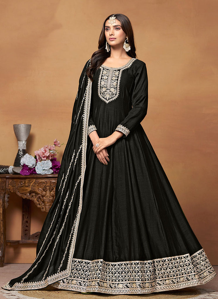 Black Embroidered Wedding Wear Anarkali Suit 2xl Black Embroidered Wedding Wear Anarkali Suit 2xl