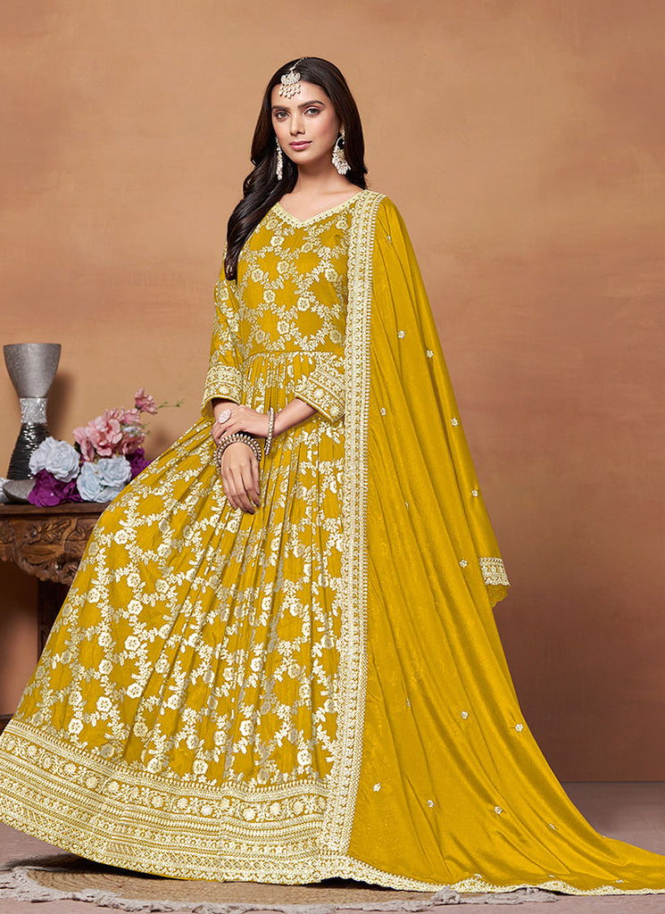 Shop Anarkali Suit In USA, UK, Canada, Germany, Mauritius, Singapore With Free Shipping Worldwide.
