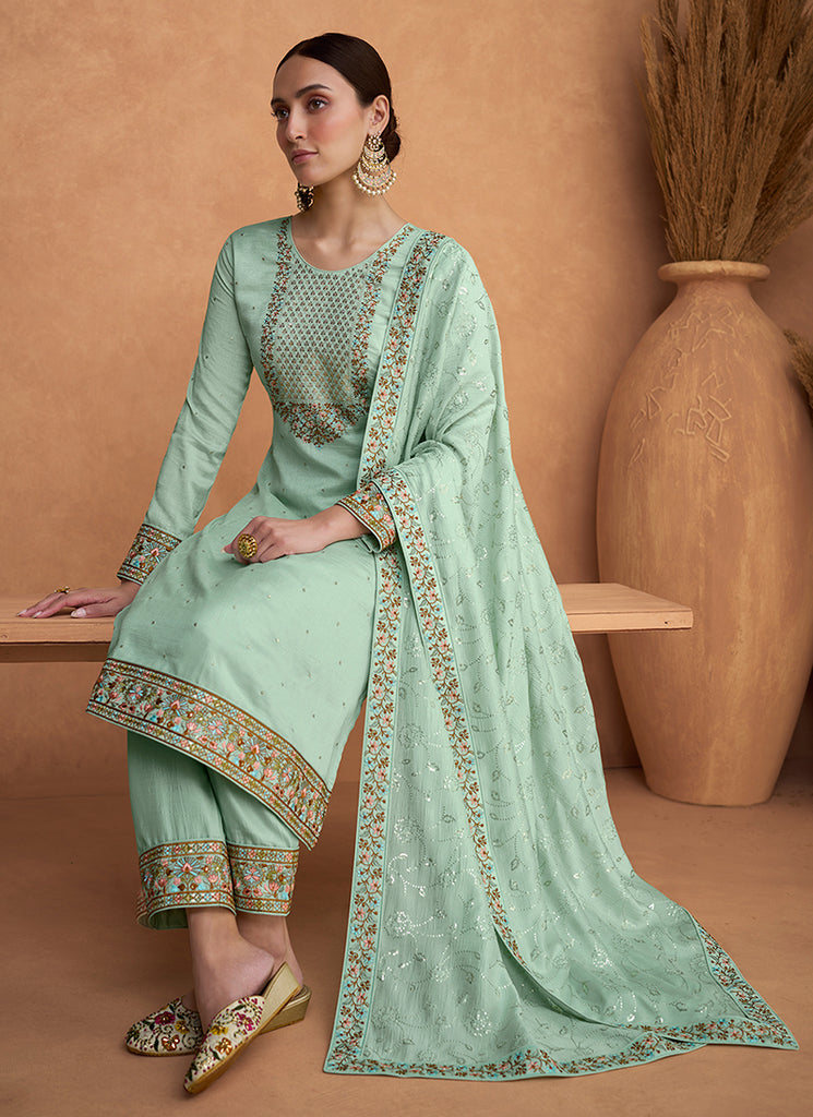 Shop Indian Clothes In USA, UK, Canada, Germany, Mauritius, Singapore With Free Shipping Worldwide.