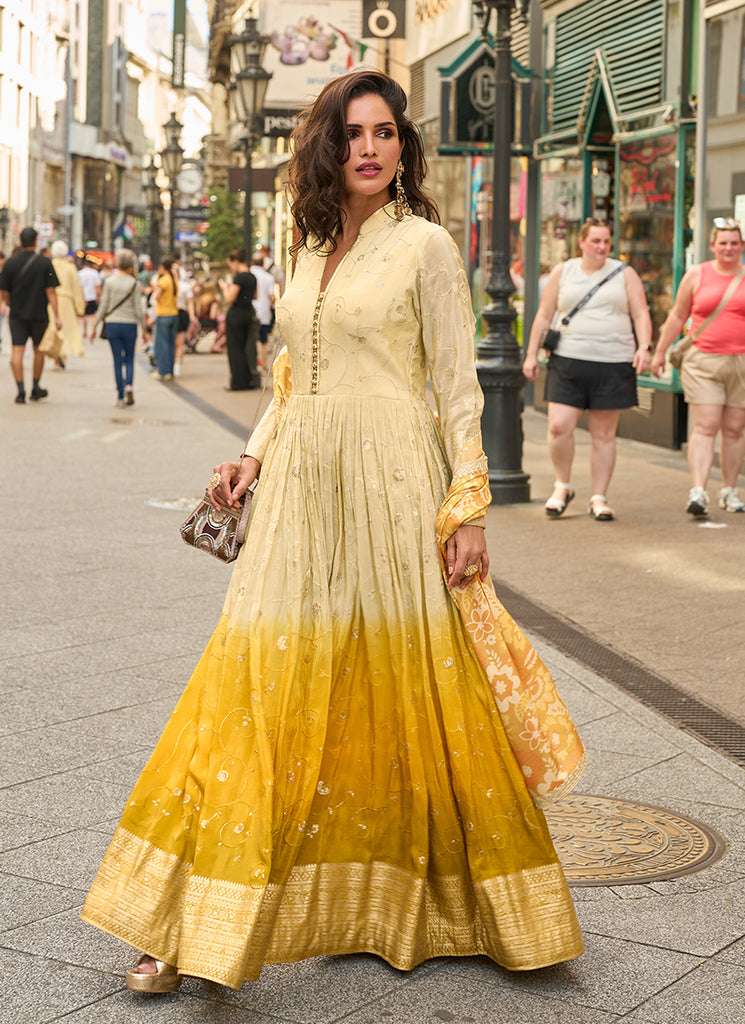 gold anarkali dress uk Anarkali Kurta - Gold Toned Woven Maxi Dress With Banarsi Silk Dupatta - Indian Party Wear - Ethnic Wear Women - Indian Dress - Party Gown