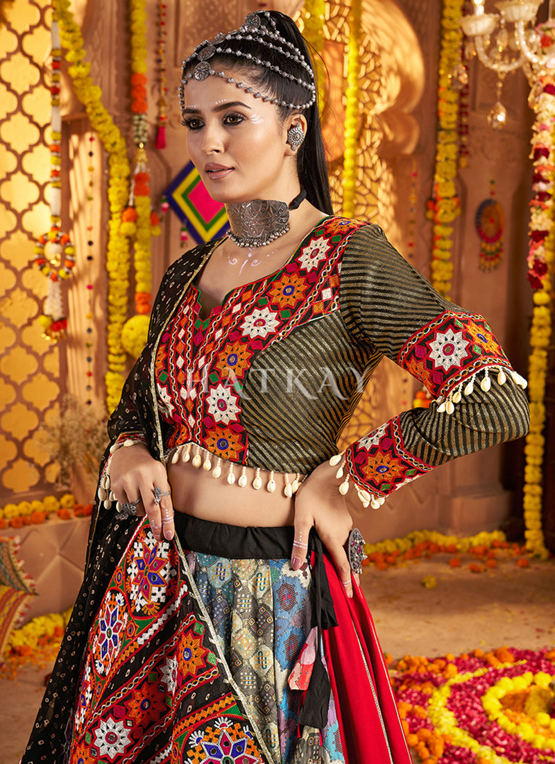 Black Embroidered Chaniya Choli