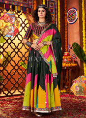 Black Multicolour Kutchi Embroidered Navratri Chaniya Choli