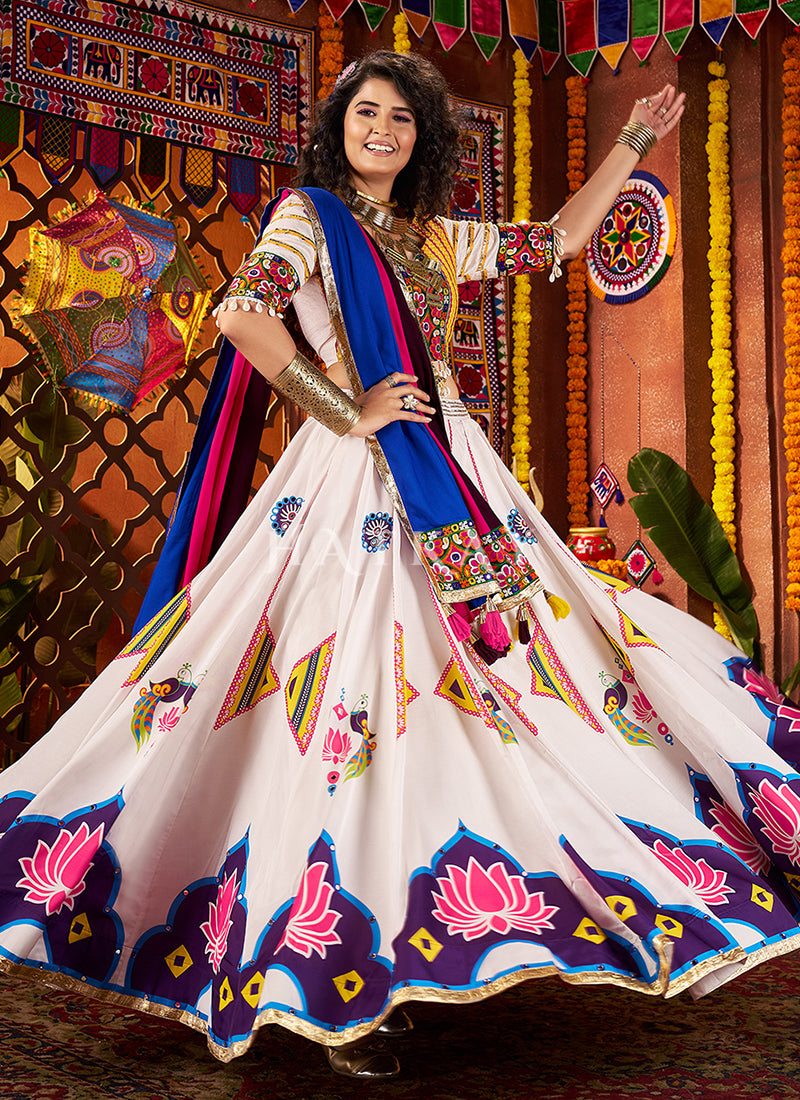 Shop Traditional Navratri Chaniya Choli
