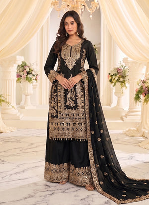 Engagement Outfits