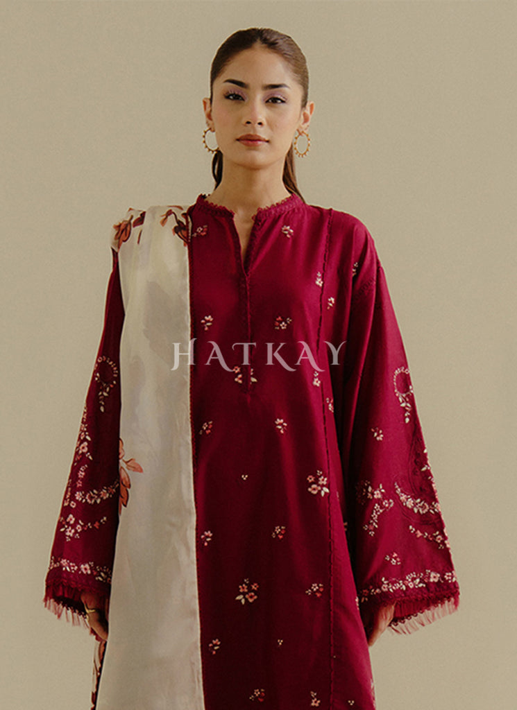 Buy Pakistani Outfit