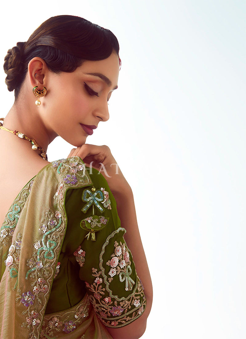 Shop beautiful varieties of Yellow Saree In Cnada