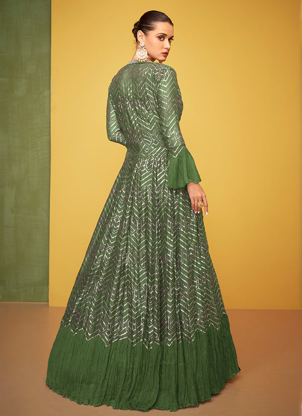 Mehendi Outfits