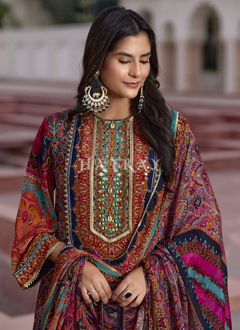 Buy Pakistani Suit