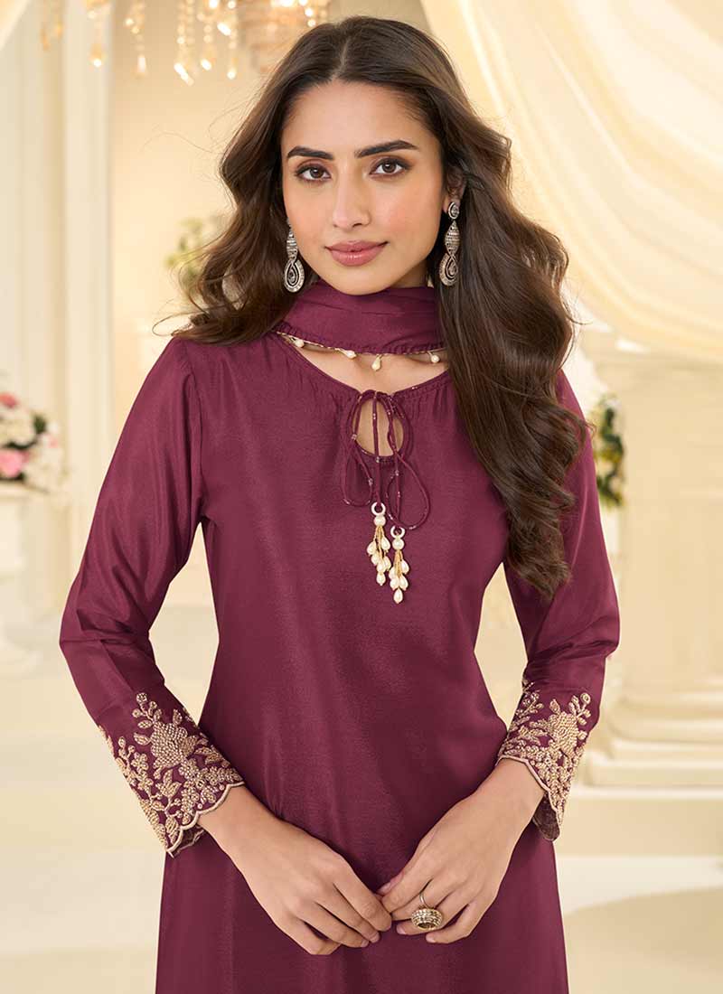 Buy Pakistani Pant Suit 