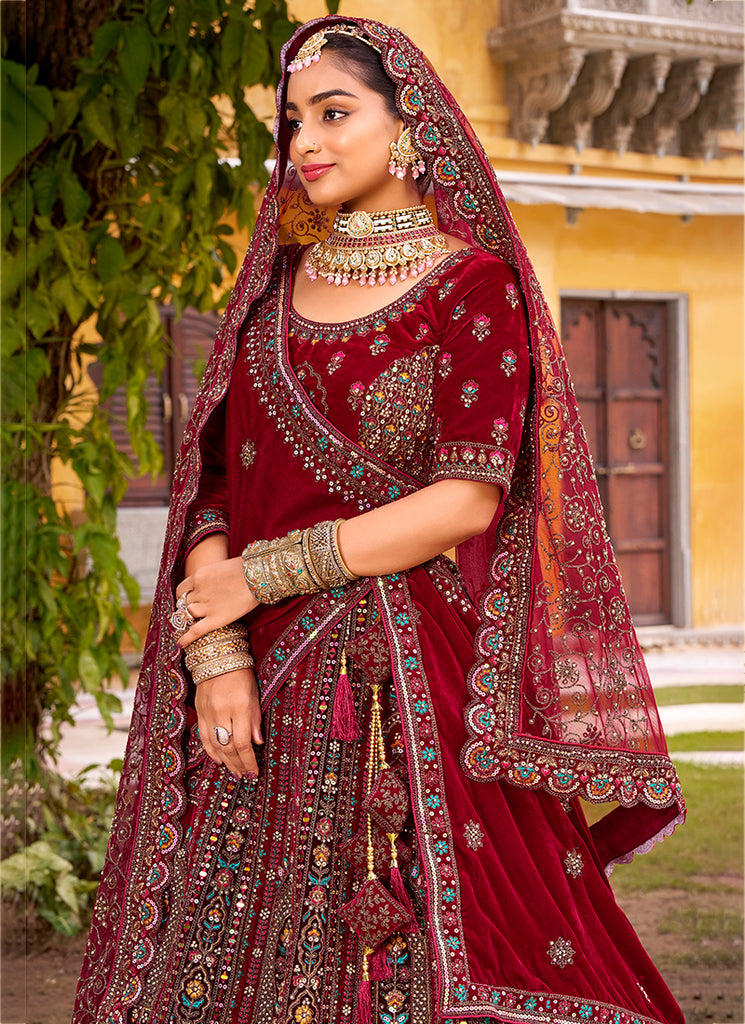 Buy Wedding Lehenga Choli 