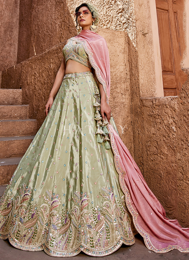 latest Indian wedding lehenga online