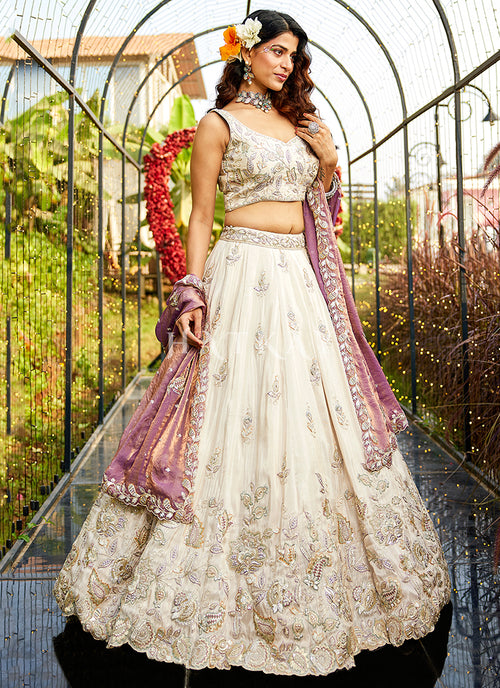 Shop Latest Collection Of Bollywood Lehenga