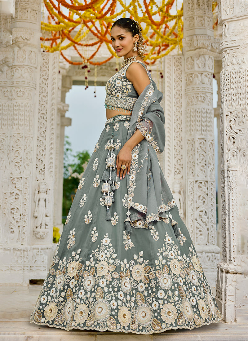 Shop Latest Wedding Lehenga Choli