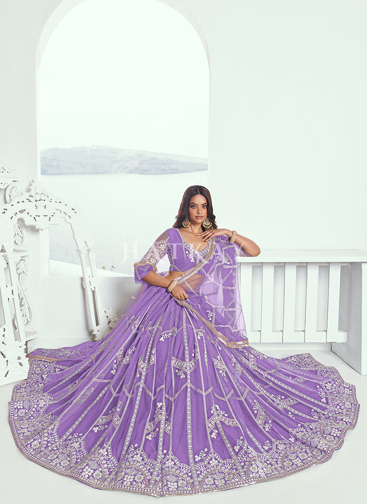 Get the latest bride reception lehenga for wedding