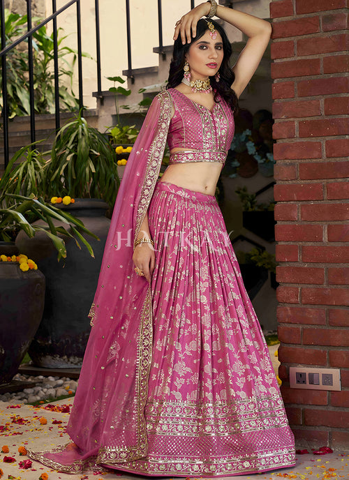 Buy Indian Lehenga In USA, UK, Canada, Germany, Australia With Free Shipping.
