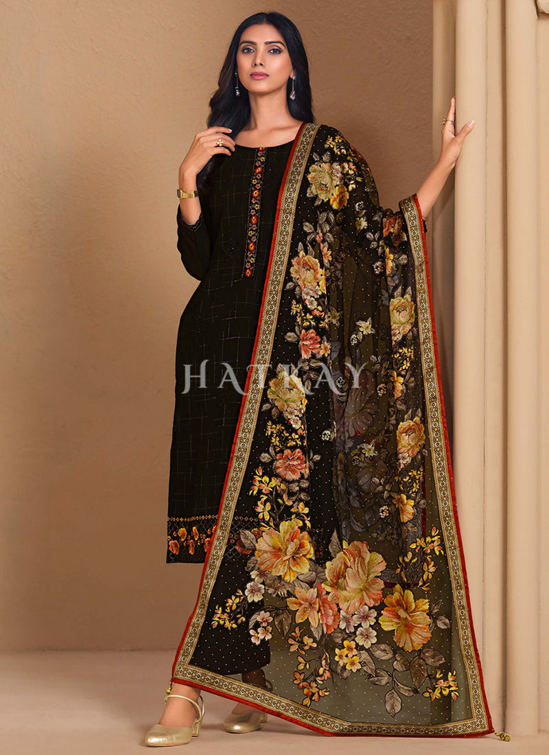 Black Floral Embroidery Salwar Kameez