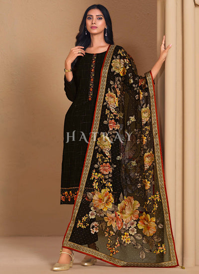 Black Floral Embroidery Salwar Kameez