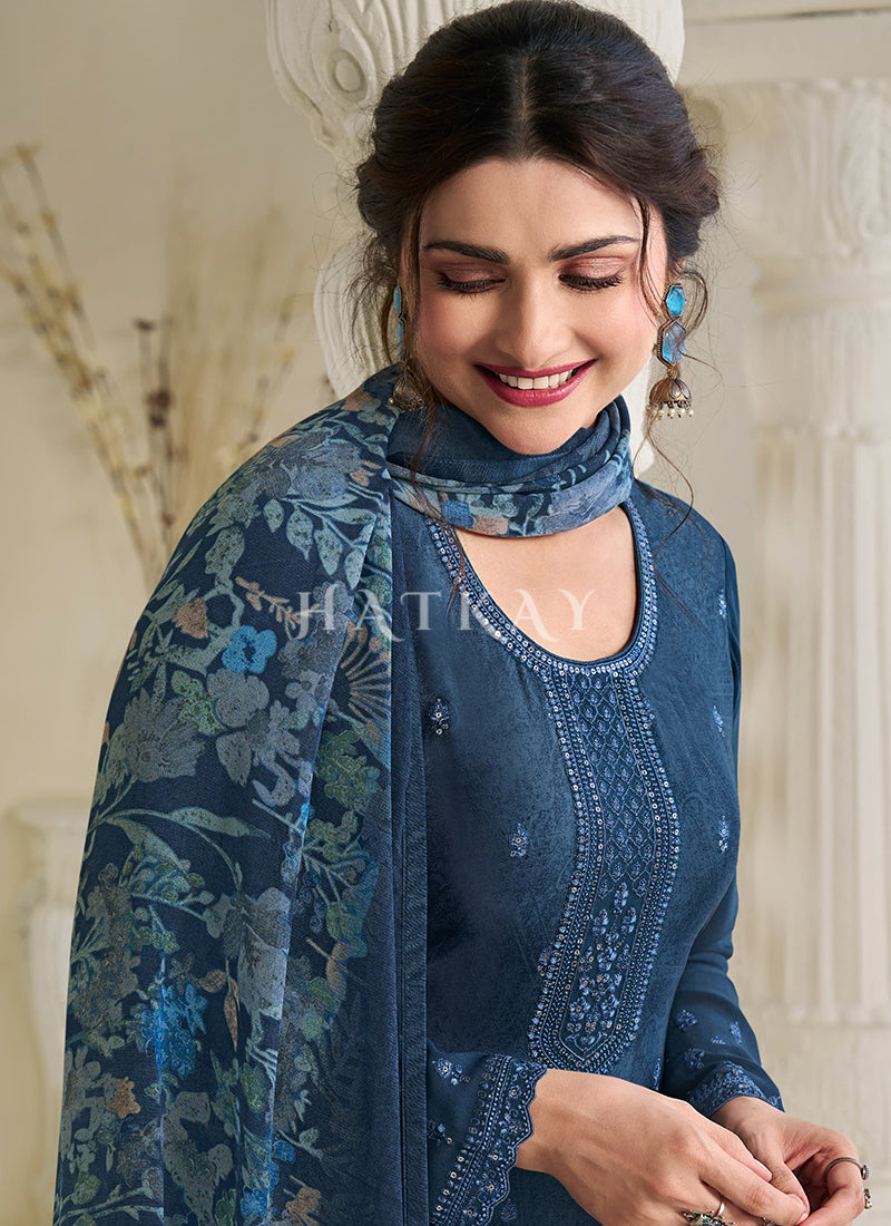 Buy Pakistani Style Suit