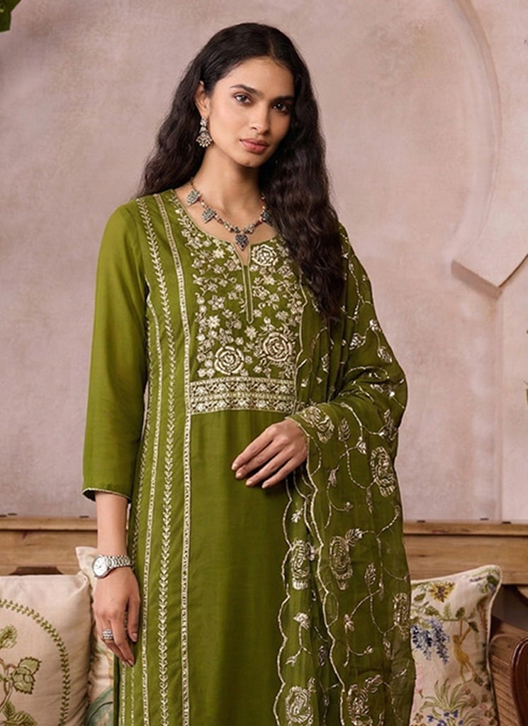 Buy Pakistani Suit In USA