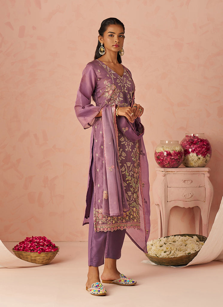 Latest Partywear Clothes