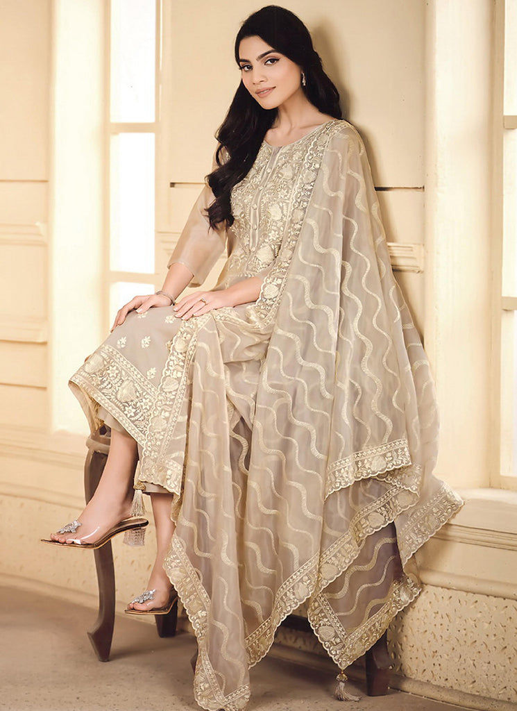 Buy Salwar Kameez Online In USA