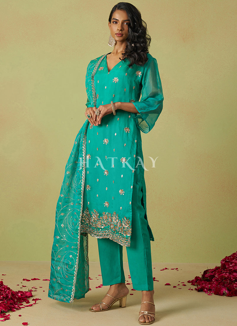 Shop Indian Clothes In USA