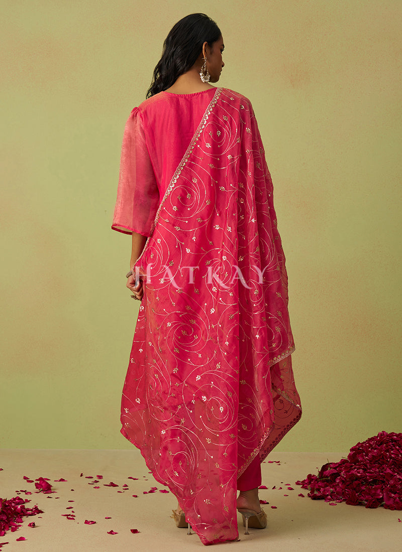 Buy Salwar Kameez Suit In USA