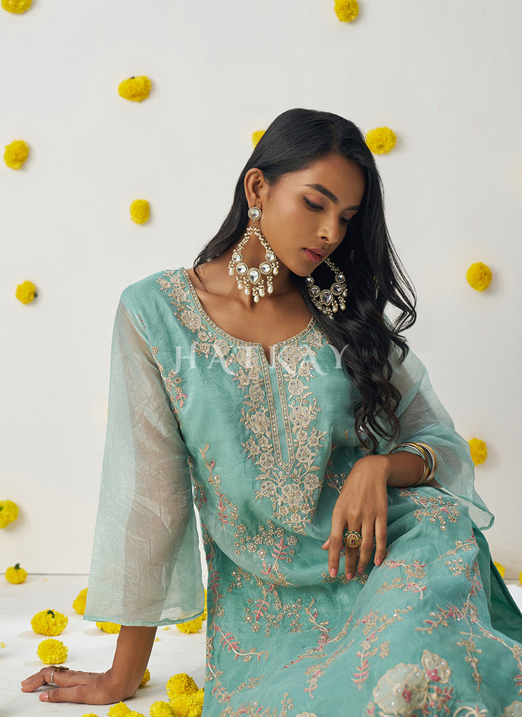 Buy Salwar Kameez Suit 