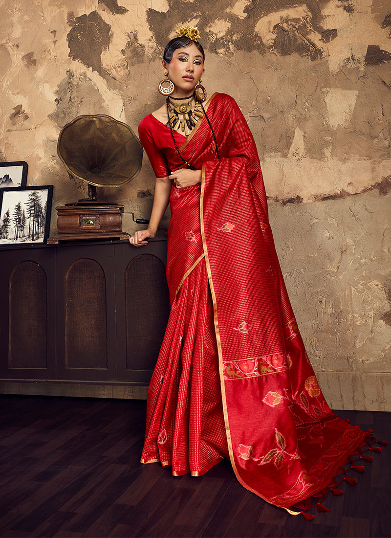 Red Handloom Weaving Silk Saree