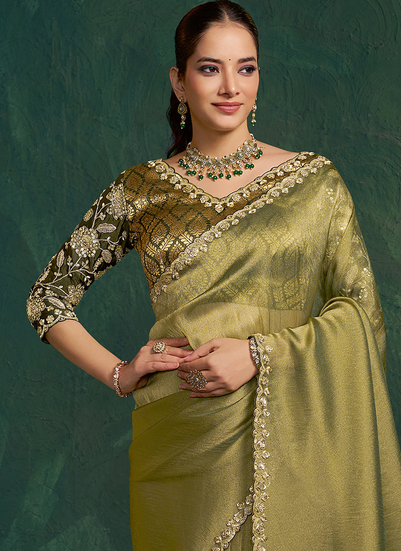 Buy Mehendi Outfit Online