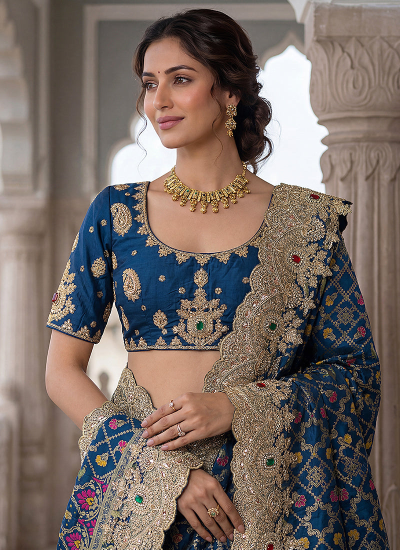 Buy Banarasi Saree