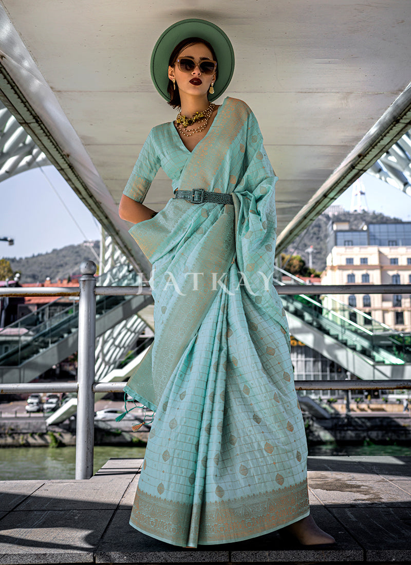 Shop our wide range of casual sarees online at Hatkay. 