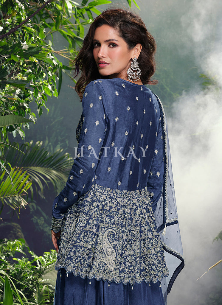 Shop Bollywood Outfit