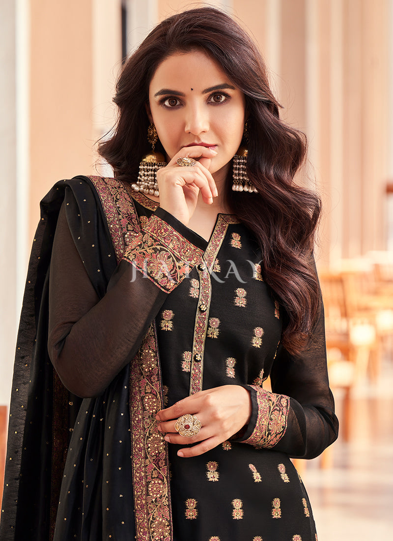 Buy Salwar Kameez