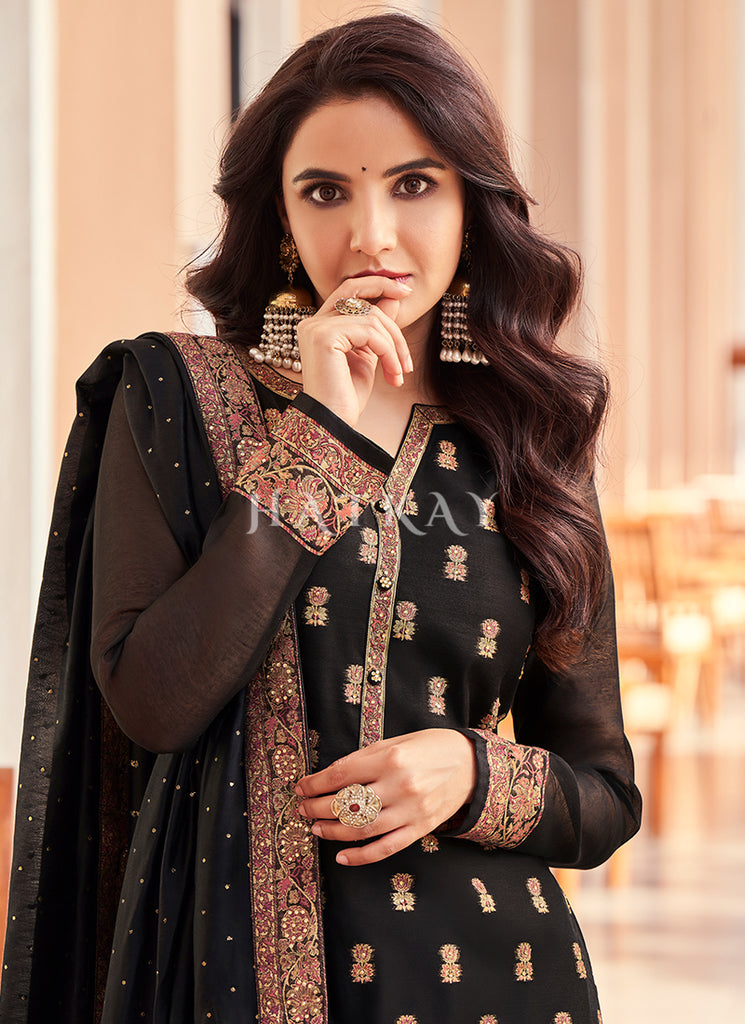 Buy Salwar Kameez
