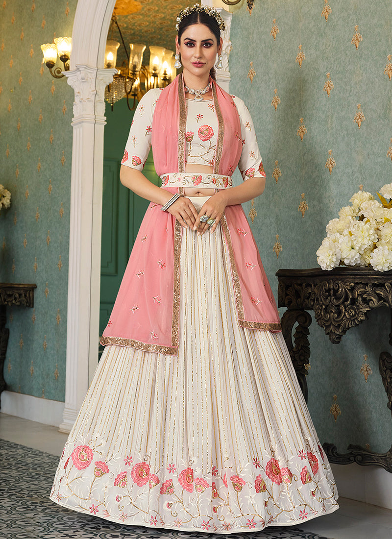 Shop Latest Bollywood Lehenga Online Free Shipping In USA, UK, Canada, Germany, Mauritius, Singapore With Free Shipping Worldwide.
