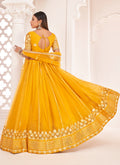 Shop Latest Bollywood Lehenga Online Free Shipping In USA, UK, Canada, Germany, Mauritius, Singapore With Free Shipping Worldwide.